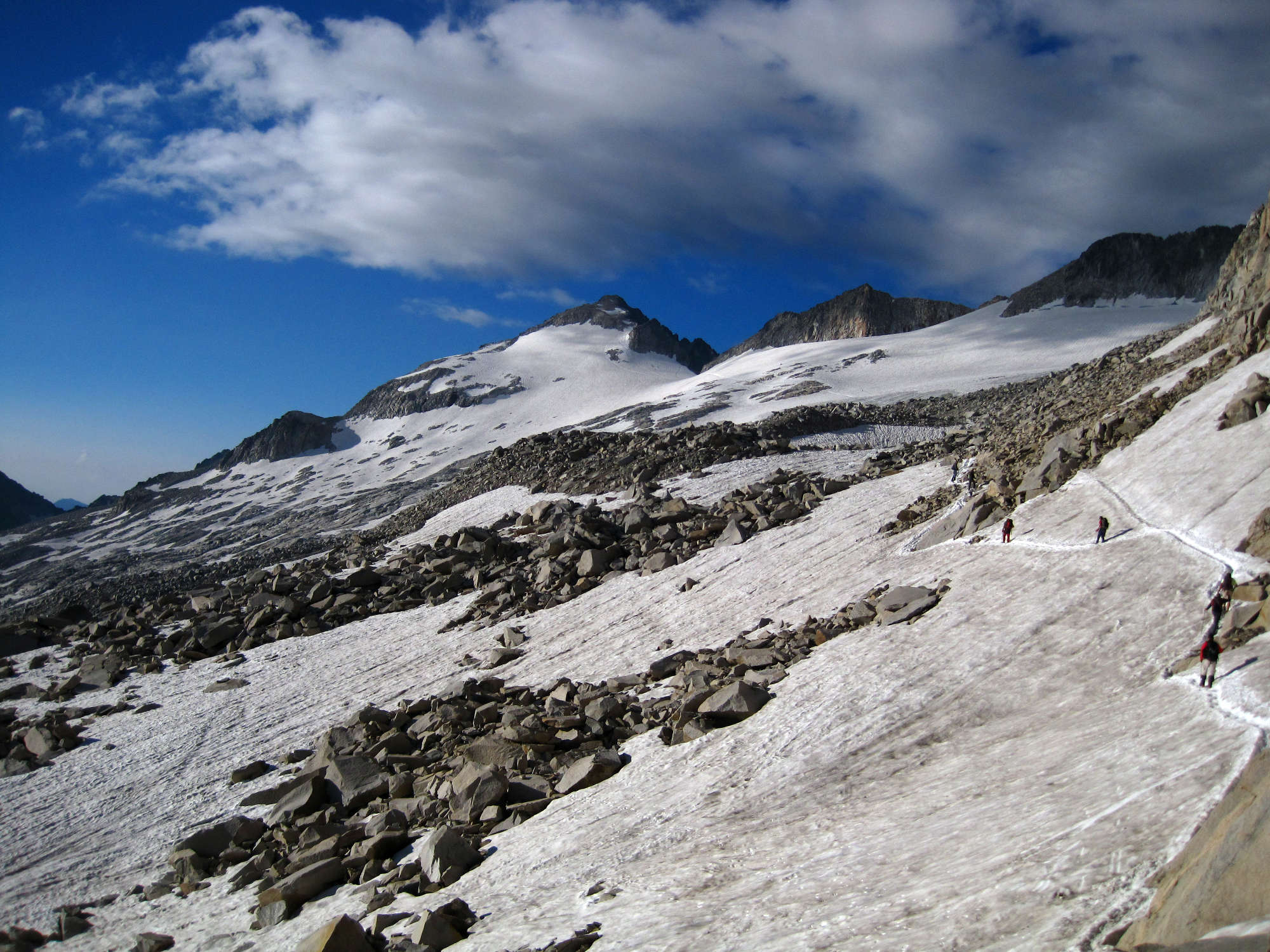 Glaciar del Aneto en julio