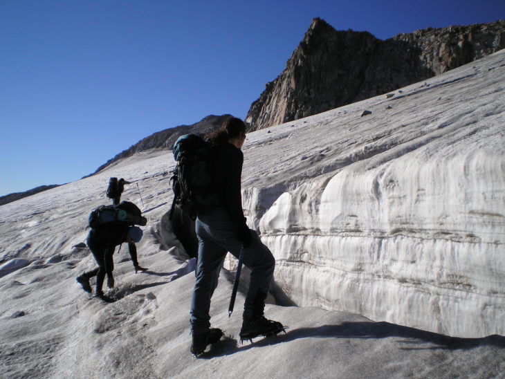 Grieta en glaciar del Aneto